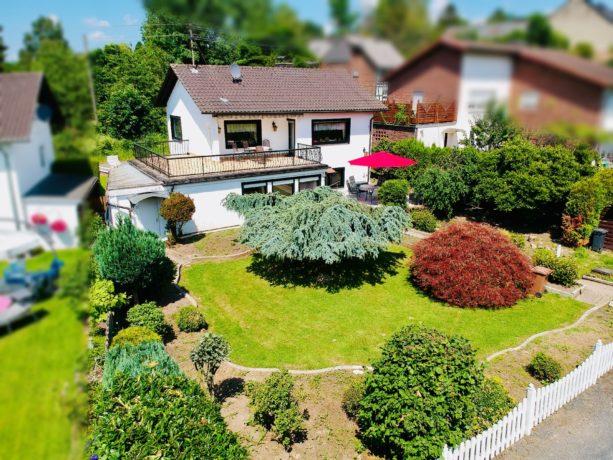 Einfamilienhaus mit Fernblick in Königswinter-Uthweiler